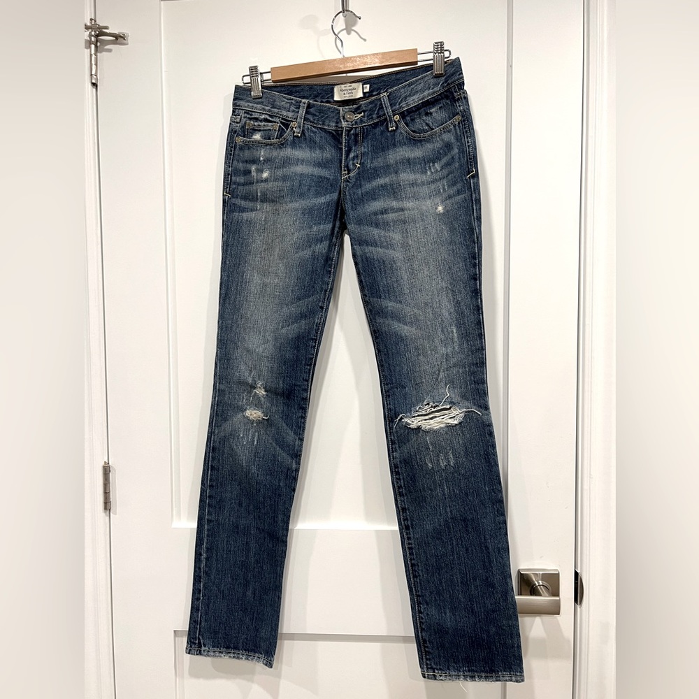 Low rise, Abercrombie brand distressed jean